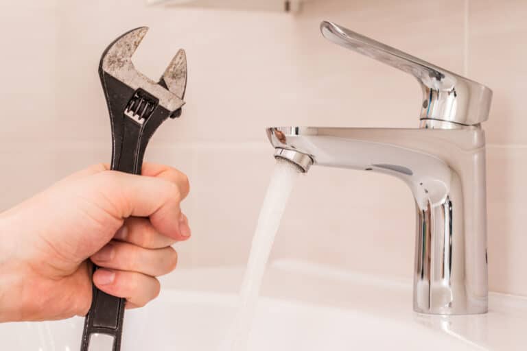 How to remove a Kohler bathroom faucet